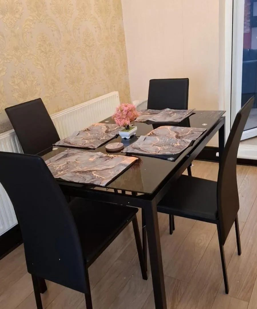 Feriehus Modern 3 Bedroom 2 Bathroom Free Wifi Central Location Middlesbrough Storbritannien